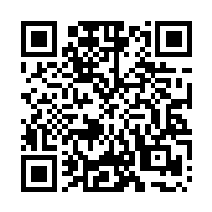 梁善见苏蓉和张素儿两女目光看向他二维码生成