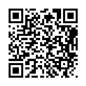 梓箐选了一个看起来比较新鲜的广告二维码生成