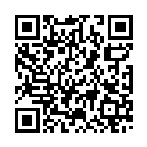 楚西辞已经把董小忍拉到了车子边二维码生成