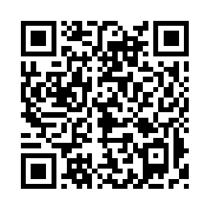 欧阳明日心中已经将此人打入永不交往名单二维码生成