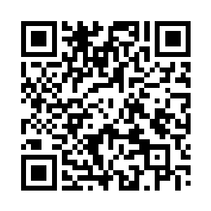 正上方那块深色牌扁匾上的龙飞凤舞的大字二维码生成