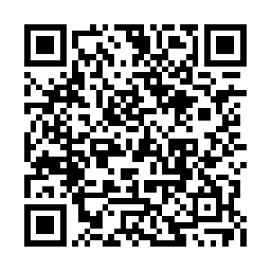 正常的情侣街拍照其实还是能解读出很多信息的二维码生成