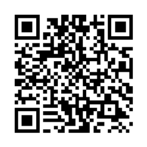 正是一个背负着长剑的青衣人蒙面人二维码生成