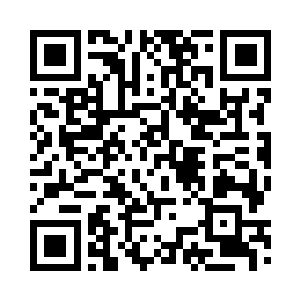 正缓步从一处闭关的密室内走了出来二维码生成