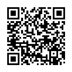 此时已有许多天涯海阁的弟子闻声来到二维码生成