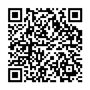 淘宝拳一仰头额头上就会出现的那几条抬头纹让他感觉非常拙计二维码生成