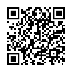 深紫色模糊掺杂了棕色条形纹路的西装二维码生成