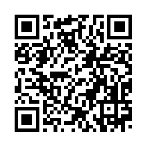 溟澈一眼便撞进了那双湛蓝的眸里二维码生成