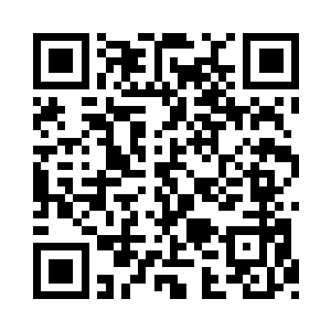 然后两人滚成了一团卡在了船艉的小闸门上二维码生成