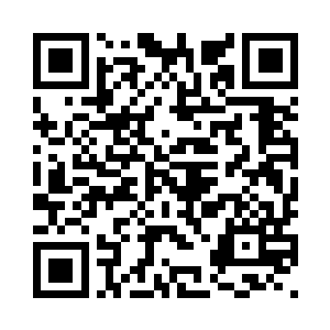 然后他的腹部猛然间爆炸开来……二维码生成