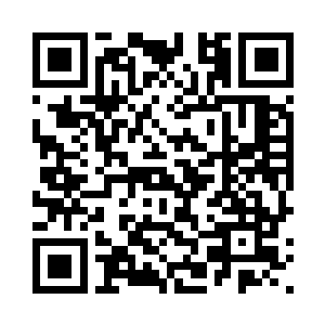 然后回过头来向林锐做了一个手势二维码生成