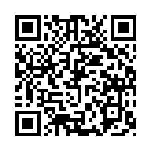 然后就看从她的背后飞出四道火红的灵光二维码生成