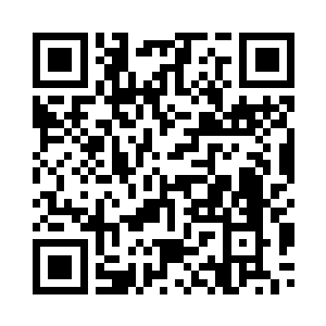 然后就看见了站在内院门口的萧言二维码生成