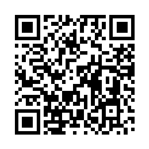 然后把手中的铁龙扔到了程国栋的面前二维码生成