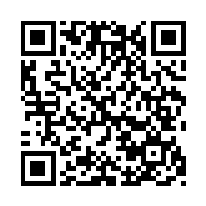 然后招呼一下我们的学生过来对付这边的妖兽二维码生成