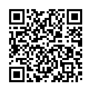 然后挥出一道灵光打在他的脑袋上二维码生成