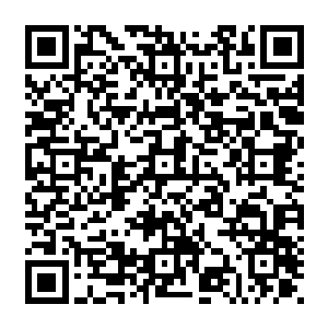 然后源源不断的战气就以比任何时候都快的速度从那股七彩缤纷的能量的能量之中翻涌而出二维码生成