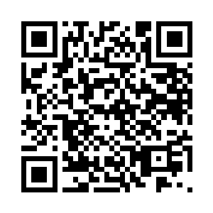 然后还在身上挂满了长枪短炮手榴弹二维码生成