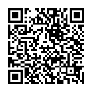 特意多叫了几十个体魄健壮身材魁梧的人来摆场子二维码生成