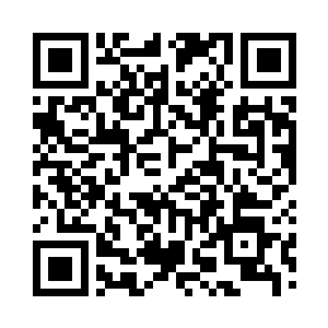 王阳从自己的兜里面掏出来两个小盒子二维码生成