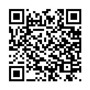 现在还是活蹦乱跳的站立在他的面前二维码生成