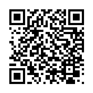 现在连老板雷欢喜都换上工作服上了二维码生成