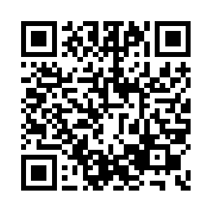 现场围观的人还在望着那两人的背影二维码生成