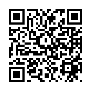 班杰和严谨都把肩膀上的炮放了下来二维码生成