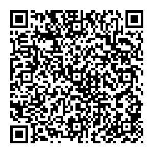 甚至还有模拟秒表倒计时和类似爆炸的声效融入其中――各种音色参杂起来不仅使这段描写小丑的电子音效在听觉上不显单薄二维码生成