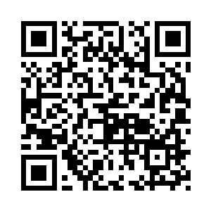 甩过手臂一巴掌拍碎了这位传讯兵二维码生成