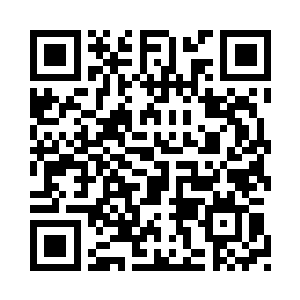 由随之而来的背嵬军成员接手压上二维码生成