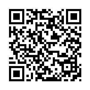 电脑屏幕上突然出现这样一个民国时期的女人二维码生成