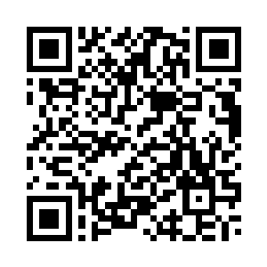 皇甫耀阳担心地看向怀里的冷小野二维码生成