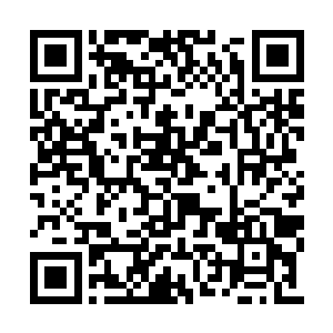 直接给秦恬和南耀国前来出使的那位使臣赐婚了二维码生成