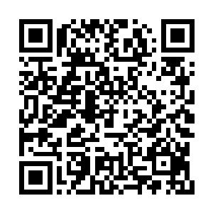 看了一眼在一边有些惊讶的凯瑟琳然后连忙说道二维码生成