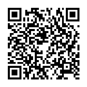 眼下这个心理医生又一次回到了满面微笑的状态中二维码生成