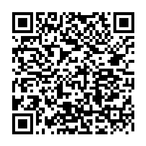 眼神敏锐的马纵横一下子就看出了自军人马正遭到敌人的猛袭而乱了阵脚二维码生成