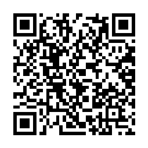 瞬间便将那冲在最前面的小鬼子给一把抓了回来的二维码生成