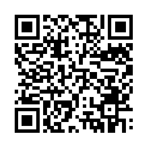 离着秦宇和陆琦丰两人远远的胡老二二维码生成