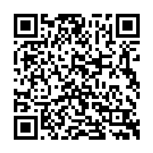 秦宇明显的感觉到自己的感官比原来还要清晰了二维码生成