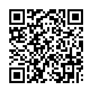 空气压抑得叫人连呼吸都变得沉重了许多二维码生成