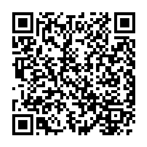 第三是最直接也是最有效的办法――抢在轮回瞳族施展轮回瞳术之前二维码生成