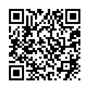 纷纷祈祷着能和这名美女坐在一起二维码生成