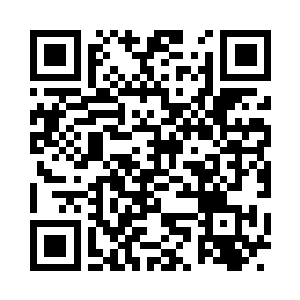 终于也站到了这宽阔无比的广场上面二维码生成