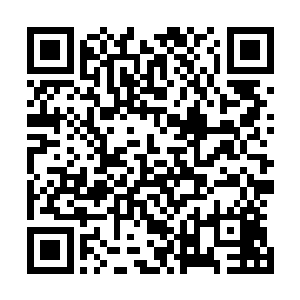 终于再一次挺进了国内电影票房市场首周票房纪录的前三名二维码生成