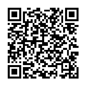 绑匪大摇大摆的把车子停在了一家五星级酒店的停车场里面二维码生成