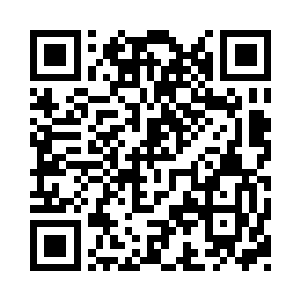 结果两个人刚碰到一起就齐齐的高声呼痛二维码生成