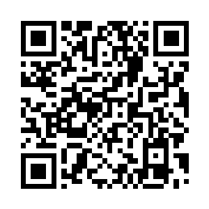 结果拿的时候不小心触碰了她的手指二维码生成