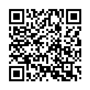 结果那个女服务员一下子就调去了市里二维码生成