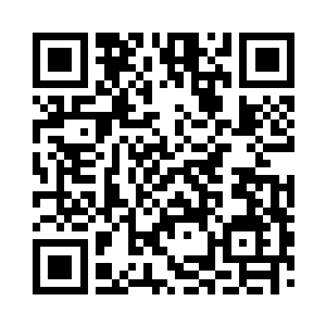 老太太从瓷盘里捻起一块点心递给御天鸣二维码生成